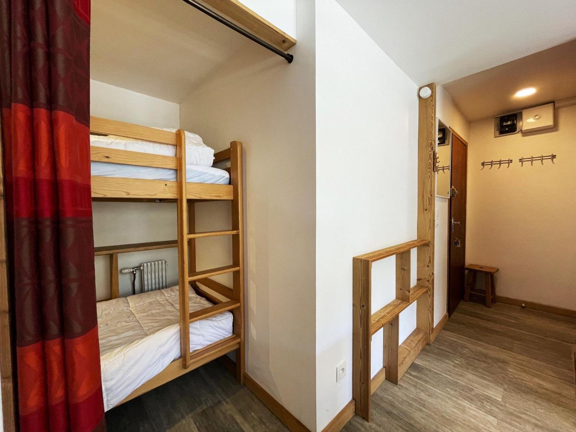 Studio Renove Pour 4, Ski Aux Pieds, La Croisette, Les Menuires - Fr-1-452-230 Сен-Мартен-дьо-Белвил Екстериор снимка
