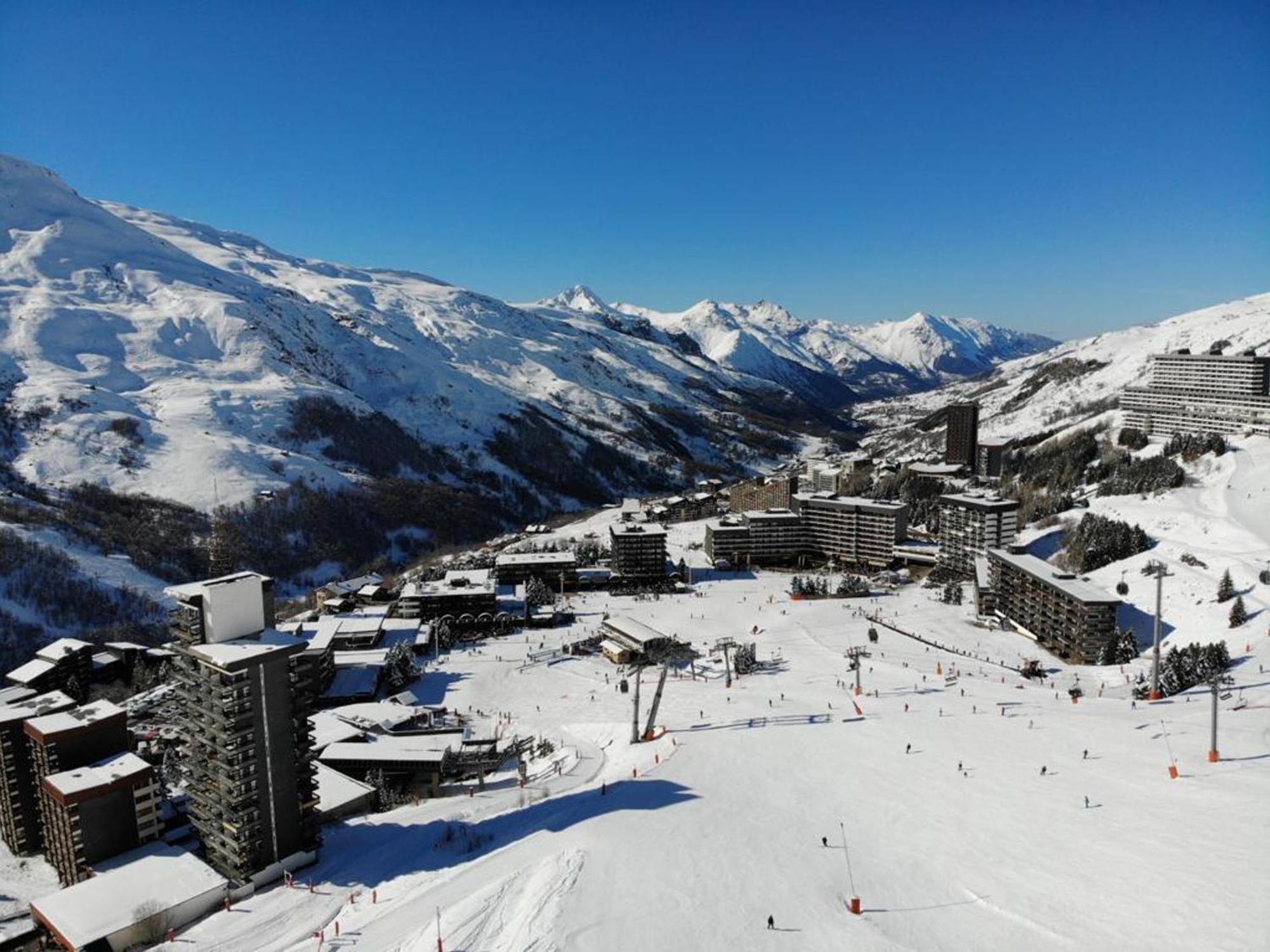 Studio Renove Pour 4, Ski Aux Pieds, La Croisette, Les Menuires - Fr-1-452-230 Сен-Мартен-дьо-Белвил Екстериор снимка